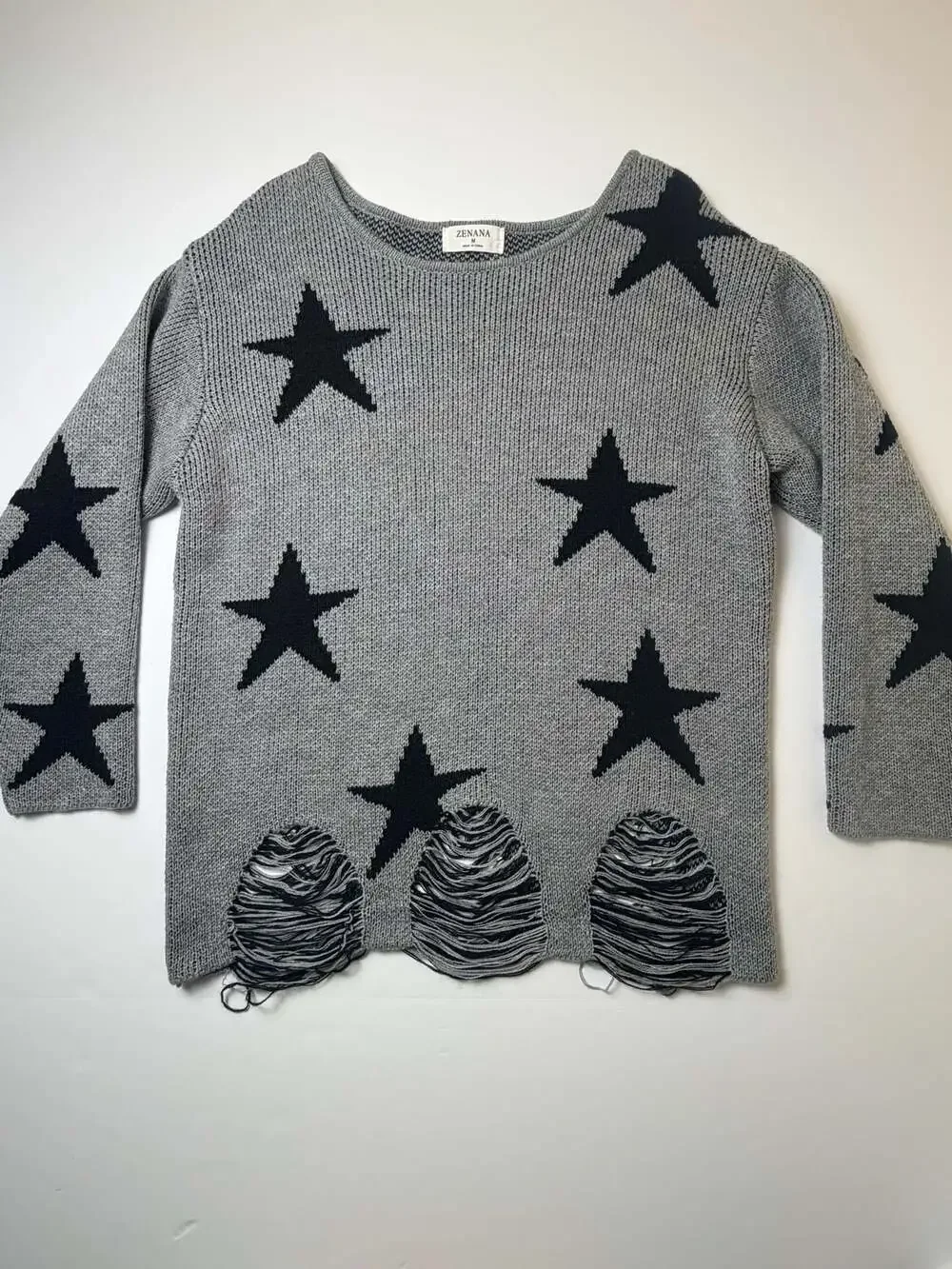Zenana Distressed Star Knit Sweater Gray Black Long Sleeve Women’s Medium - Picture 1 of 11